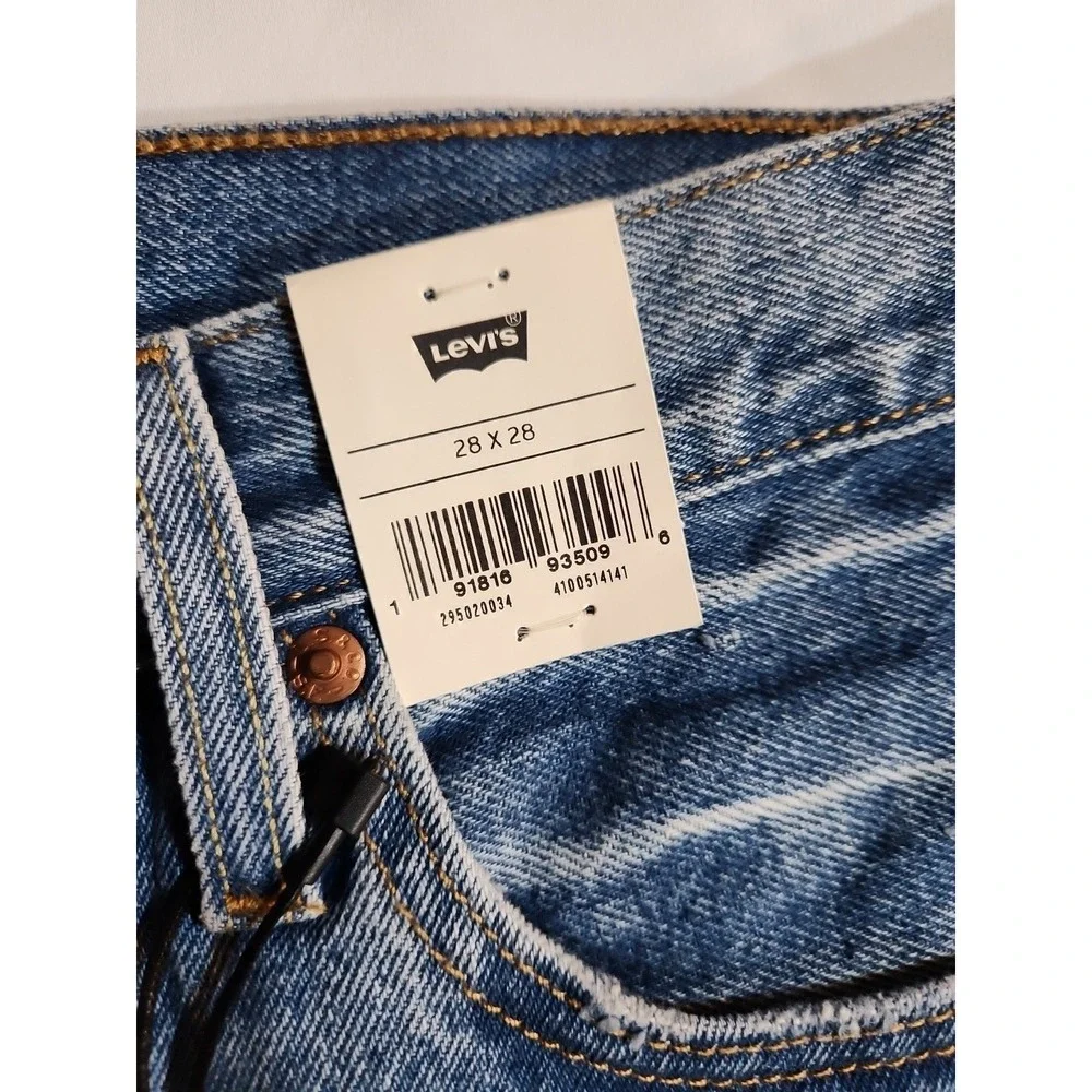 Levi's 501 Premium Skinny Jeans Women 28x28 NWT Distressed Button Fly High Rise
